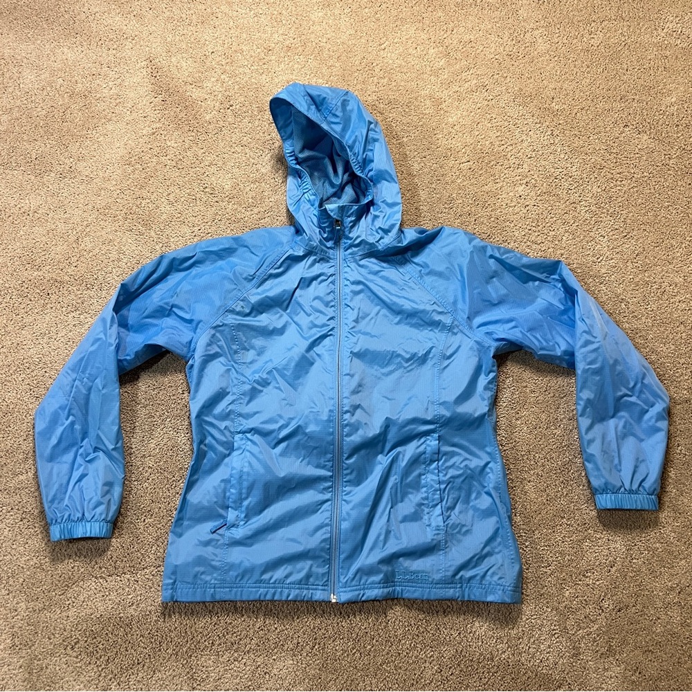 Women’s LL Bean Rain Jacket Size Small
